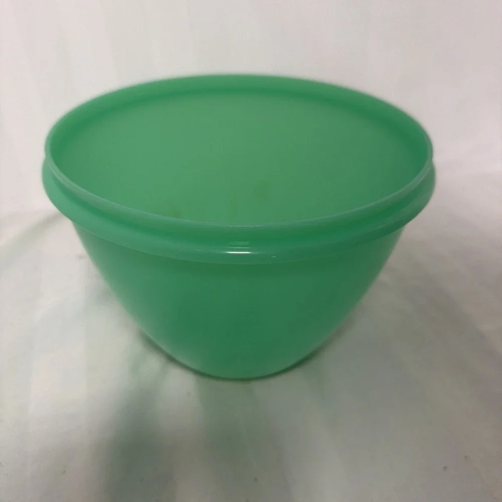 Vintage Tupperware 679 Jadeite Green Lettuce Keeper Crisp It Bowl ONLY